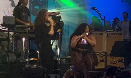 Lizzo joins Incubus on stage at Hollywood Bowl