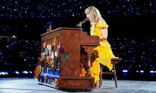 Taylor Swift pays tribute to fallen fan in Rio