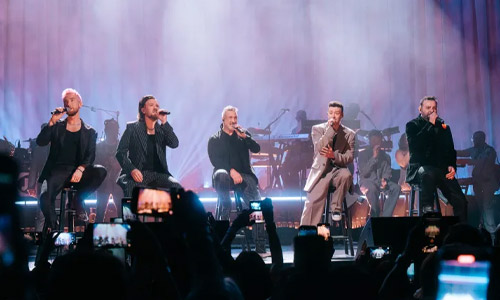 Justin Timberlake surprises fans with NSYNC reunion